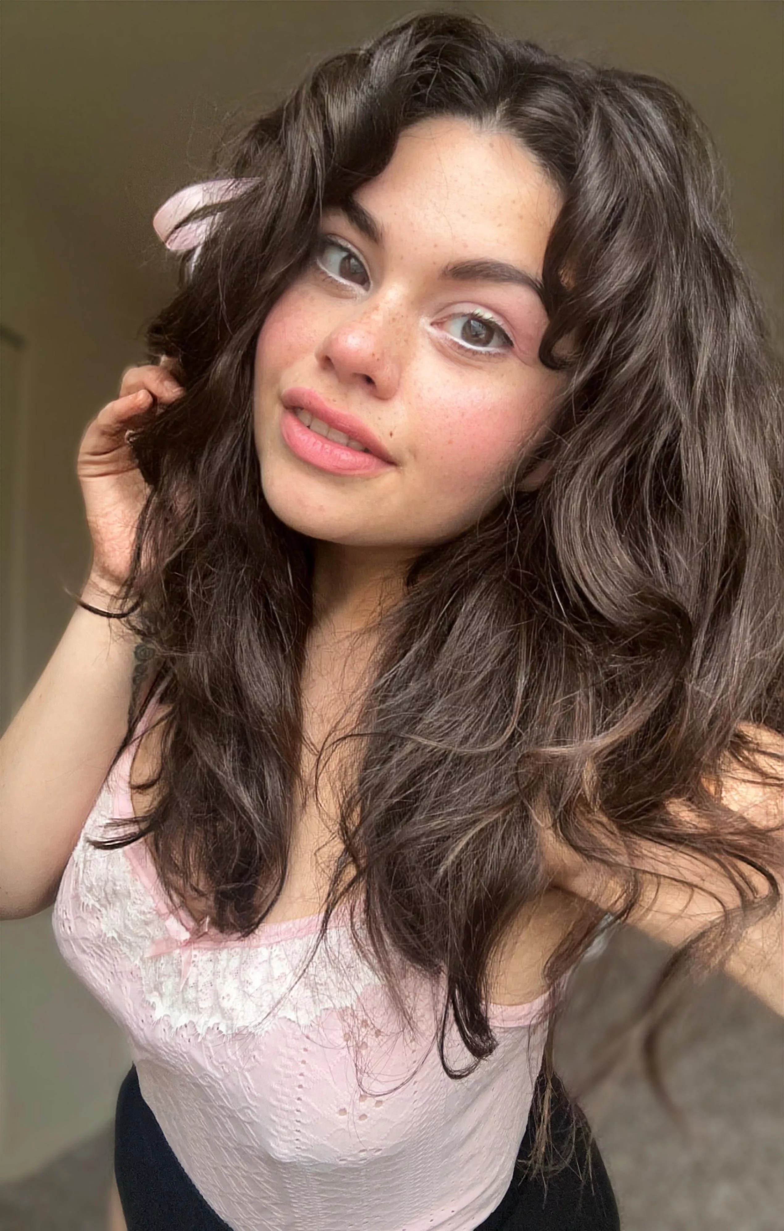 Is an innocent look sexy to you?  posted by mollyzedolly