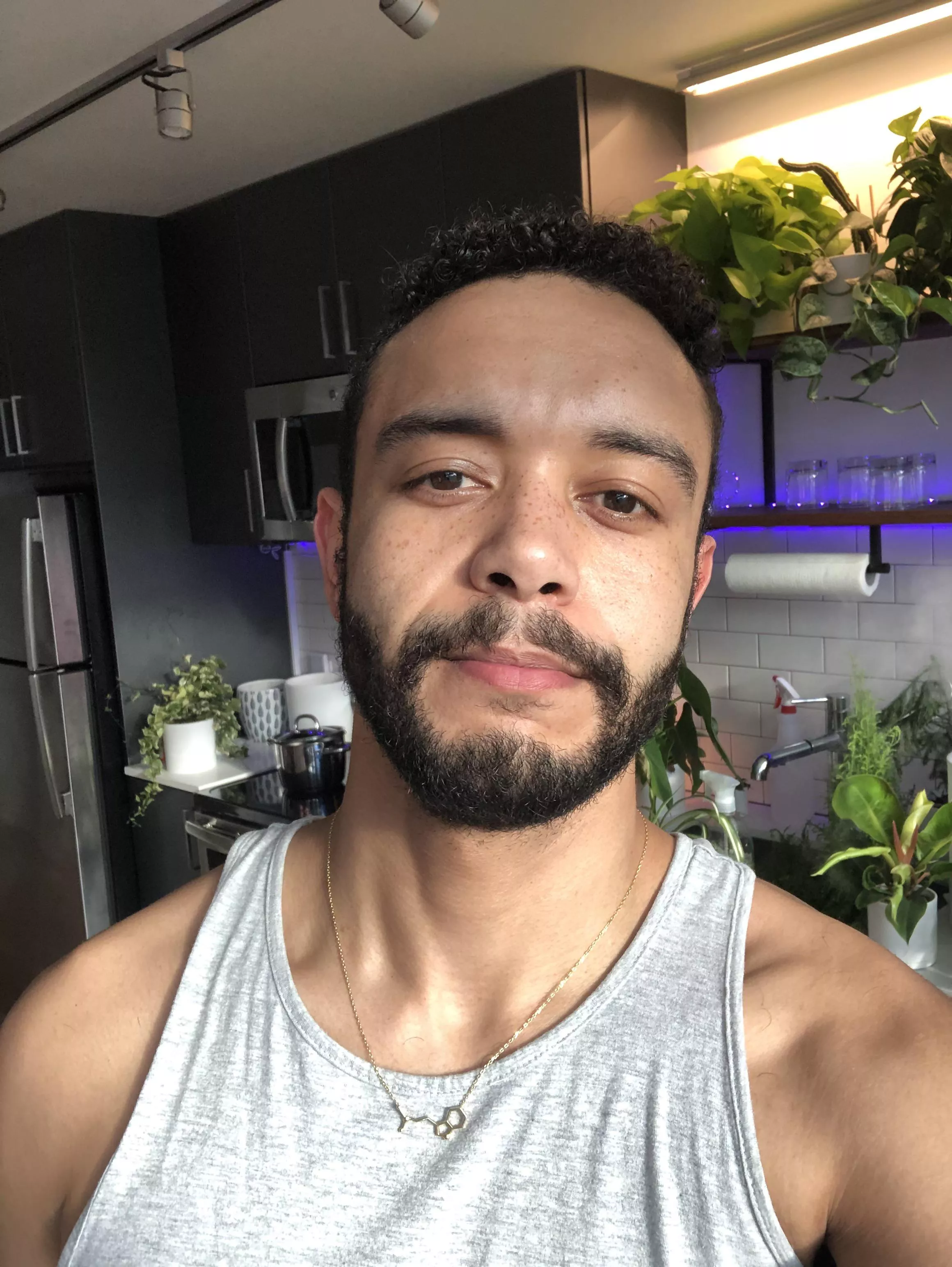 I’ve been neglecting my plants, today’s the day they make a comeback 🪴 posted by clarkthegiraffe