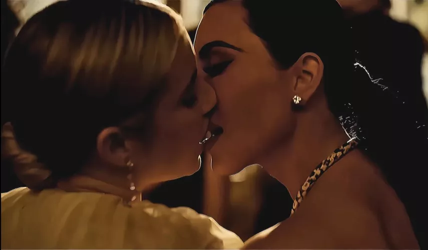 Kim & Emma Roberts by briefconversation475