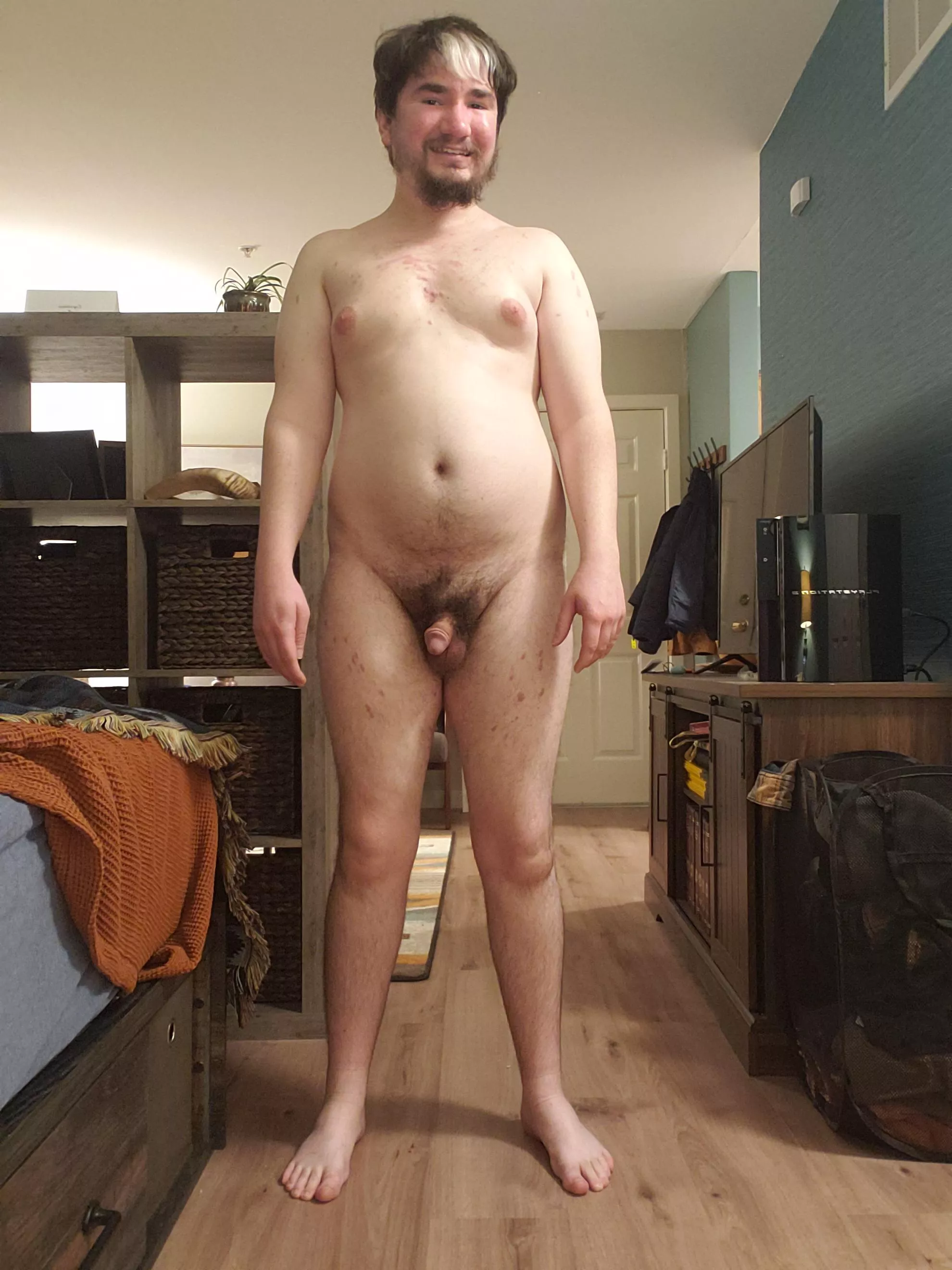 M29, 5'8, 183 lbs. It's my birthday! posted by PanLepcisMagna