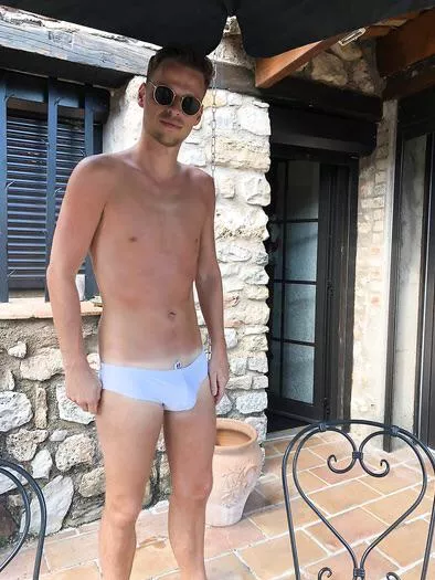 Public bulge posted by dacks89