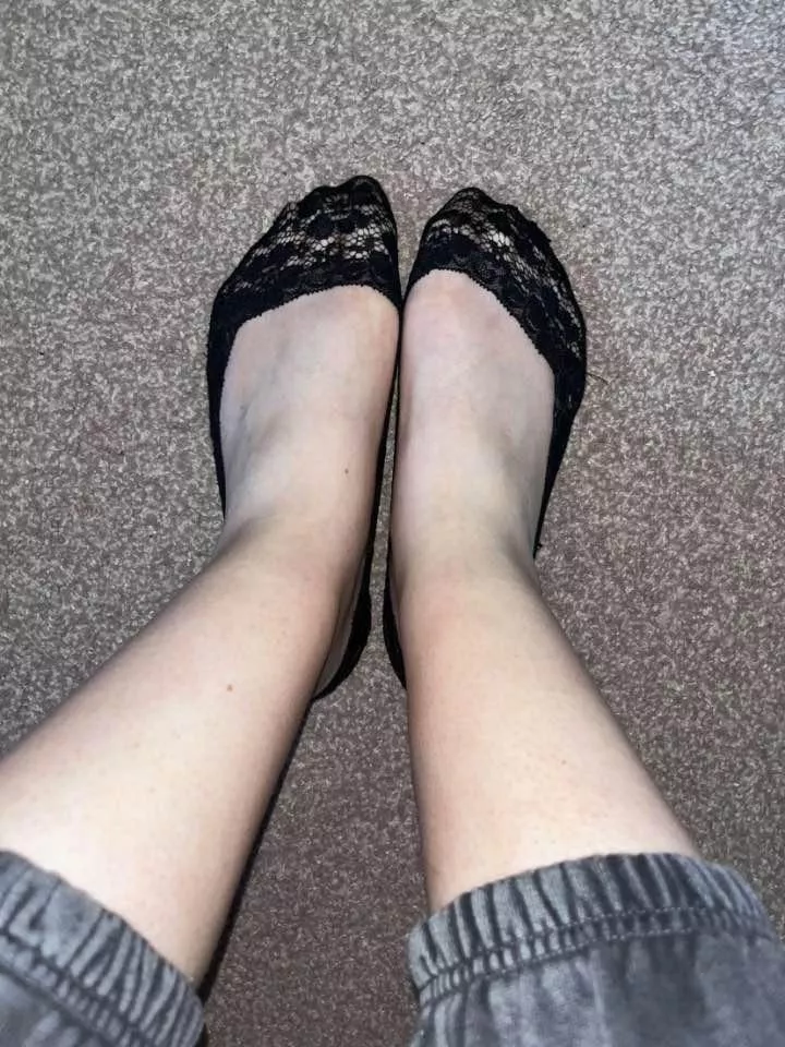 Selling these lace socks, worn for 3 days already, can be worn for longer if you really want to lock in the smell😊 dm if you’re interested x posted by princesspetitefeetxo