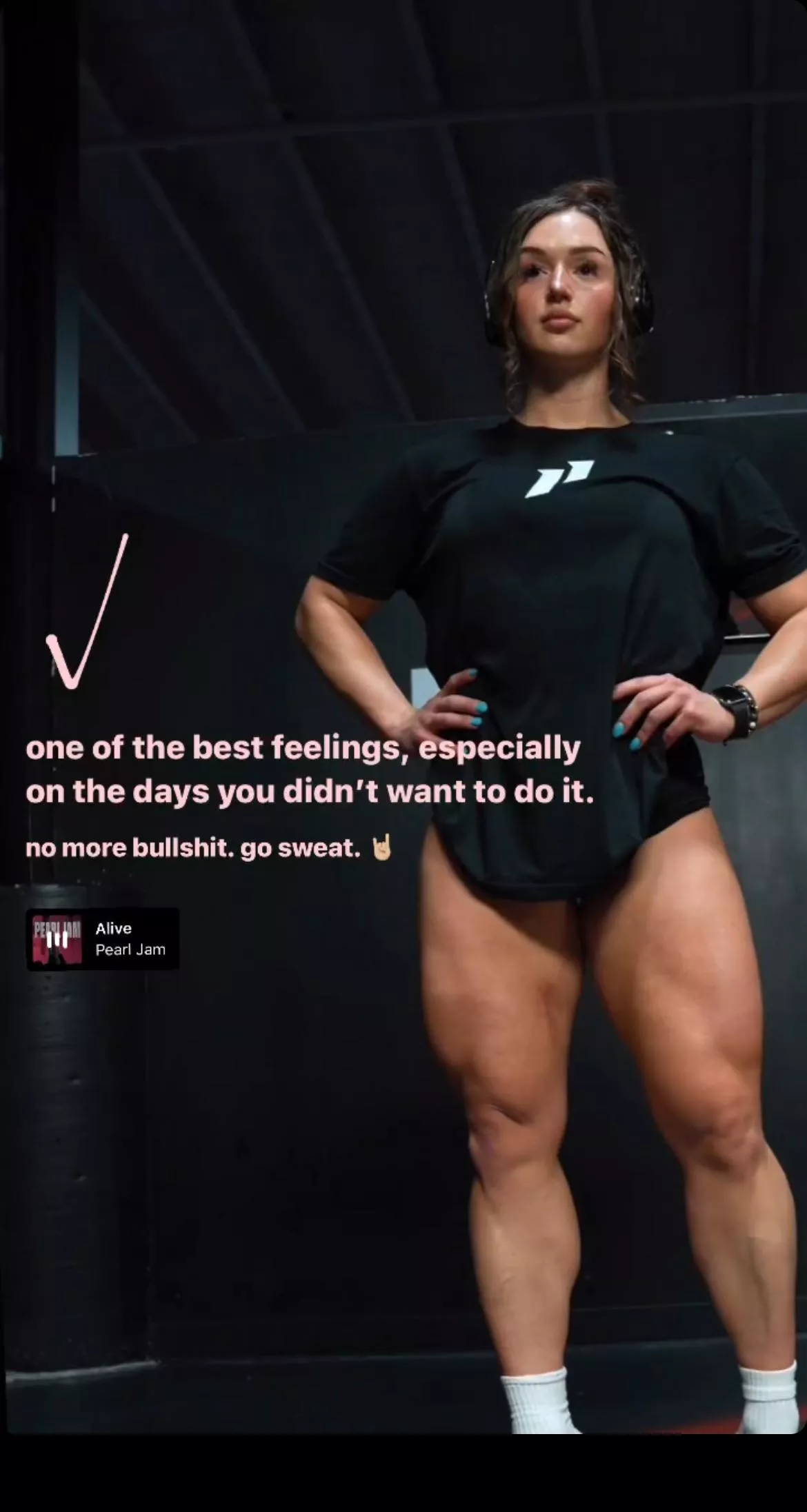 Shayna posted by RedHopSnob