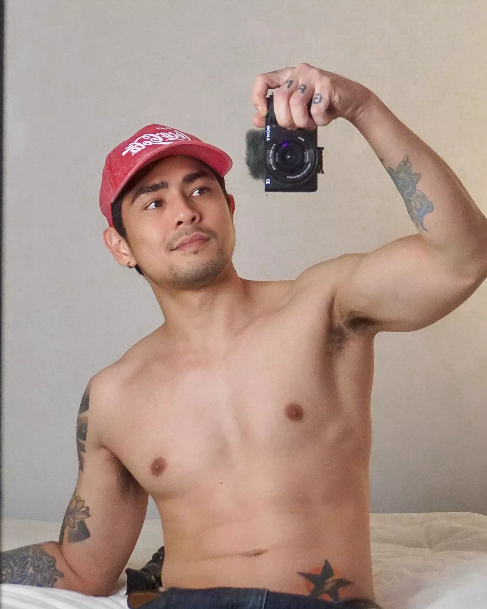 Smile, you’re on camera! posted by king_leo_ace88