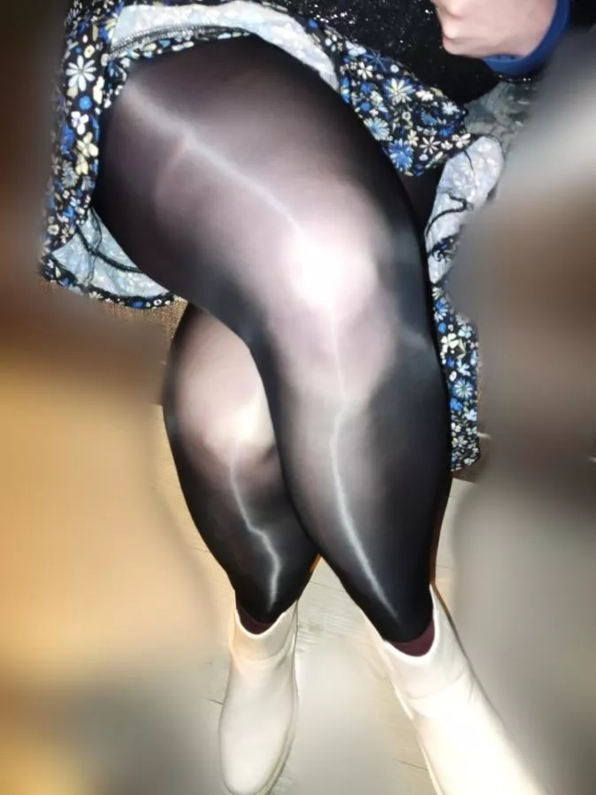 So much shine 😍😍 posted by NL-funplaycouple