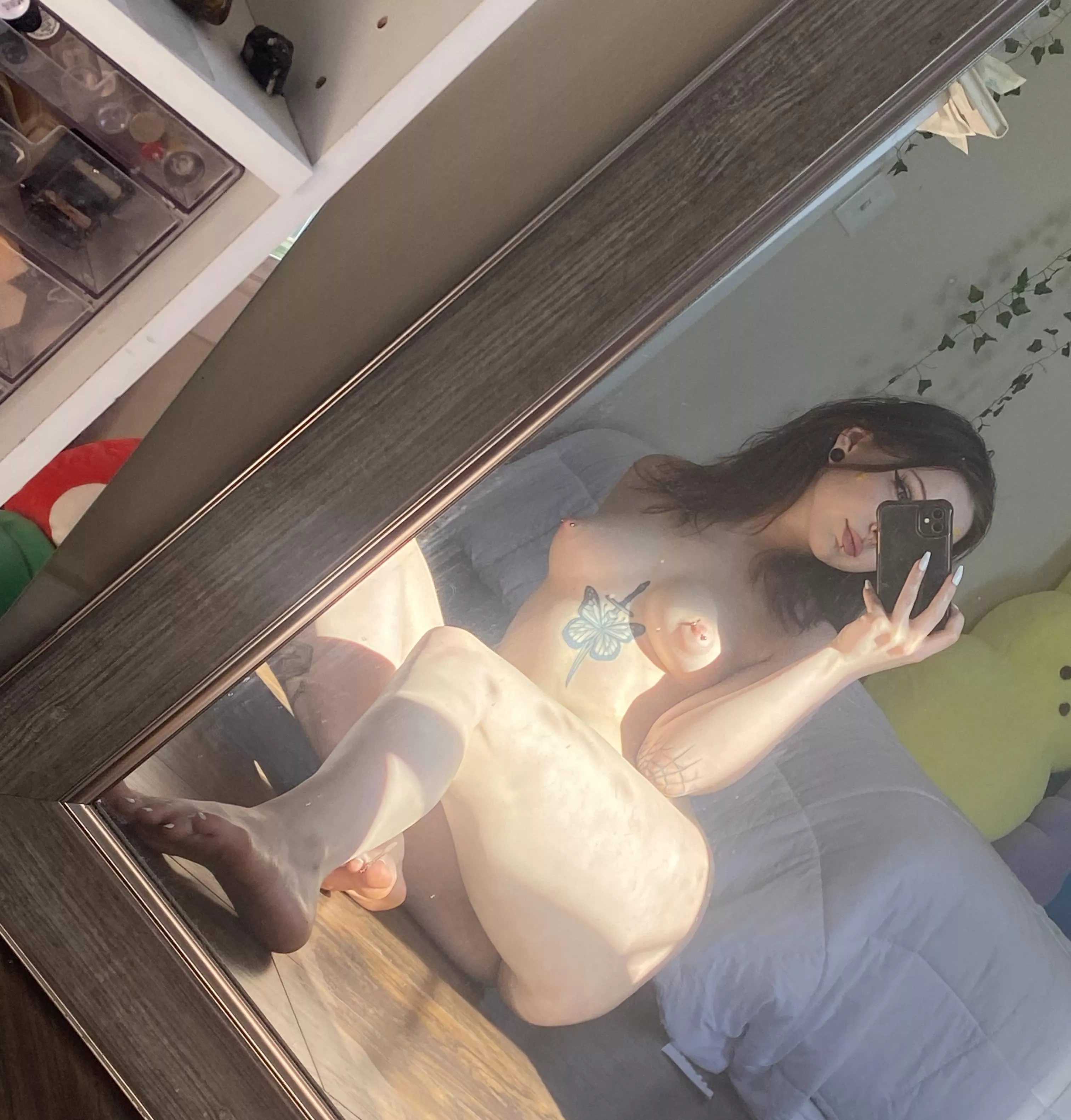 sun kissed perky tits ! posted by Kaitlynbunni