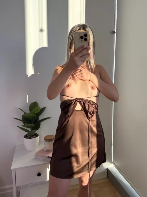 The dress came like this :) by TheLittleSecretGirl