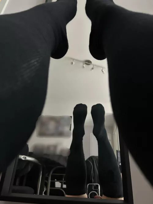 Thigh high Thursday 🔥 [F] by temptationtoes24