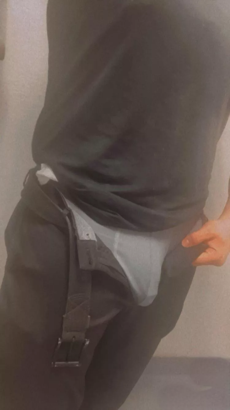 Thought I’d tease y’all wile I’m at work :)  posted by Weak_Preparation_899