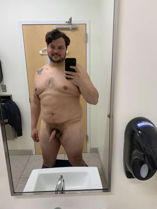 Who else can’t wait for the weekend? by Low_Net1720