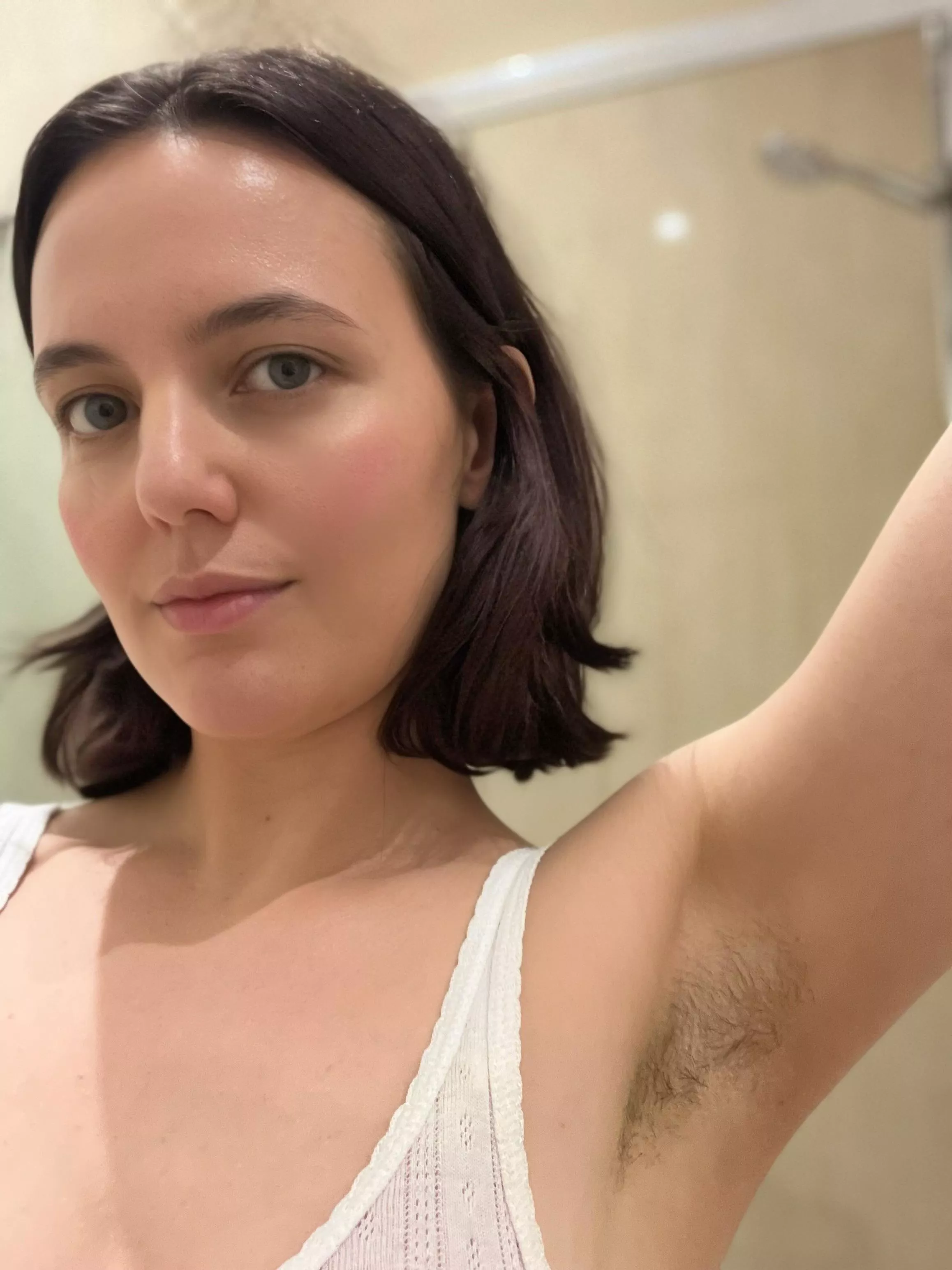 You wanna taste my natural 30 yr old pits?  posted by PitqueenSamX