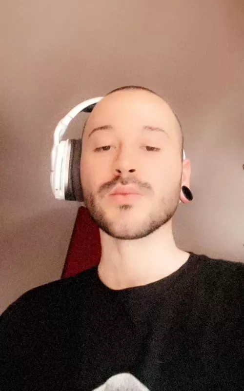 Anyone play ranked Finals or Overwatch? (Console 27)  by mattheauvon