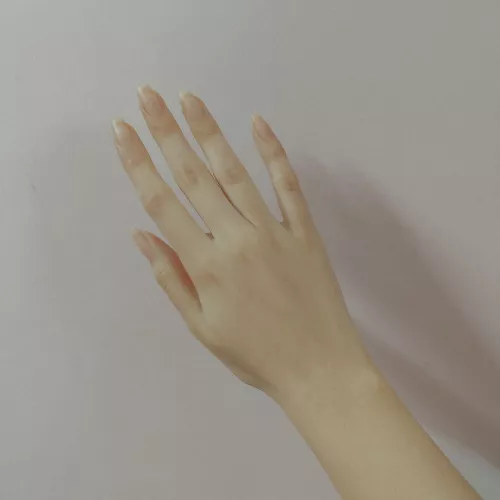 Beautiful long bare fingers  by worriedButtcheek