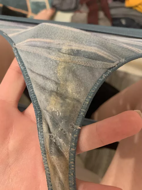 Cute lil cream! by sugarandcyanidee