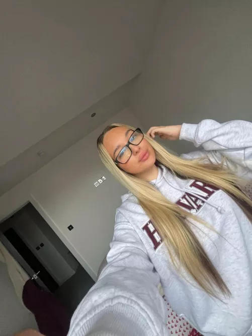 Do i look classy? by Call_Me_Maybet