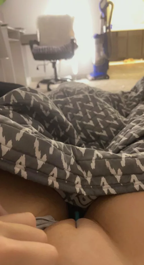 Does my cute 18yo body turn you on? by lustances