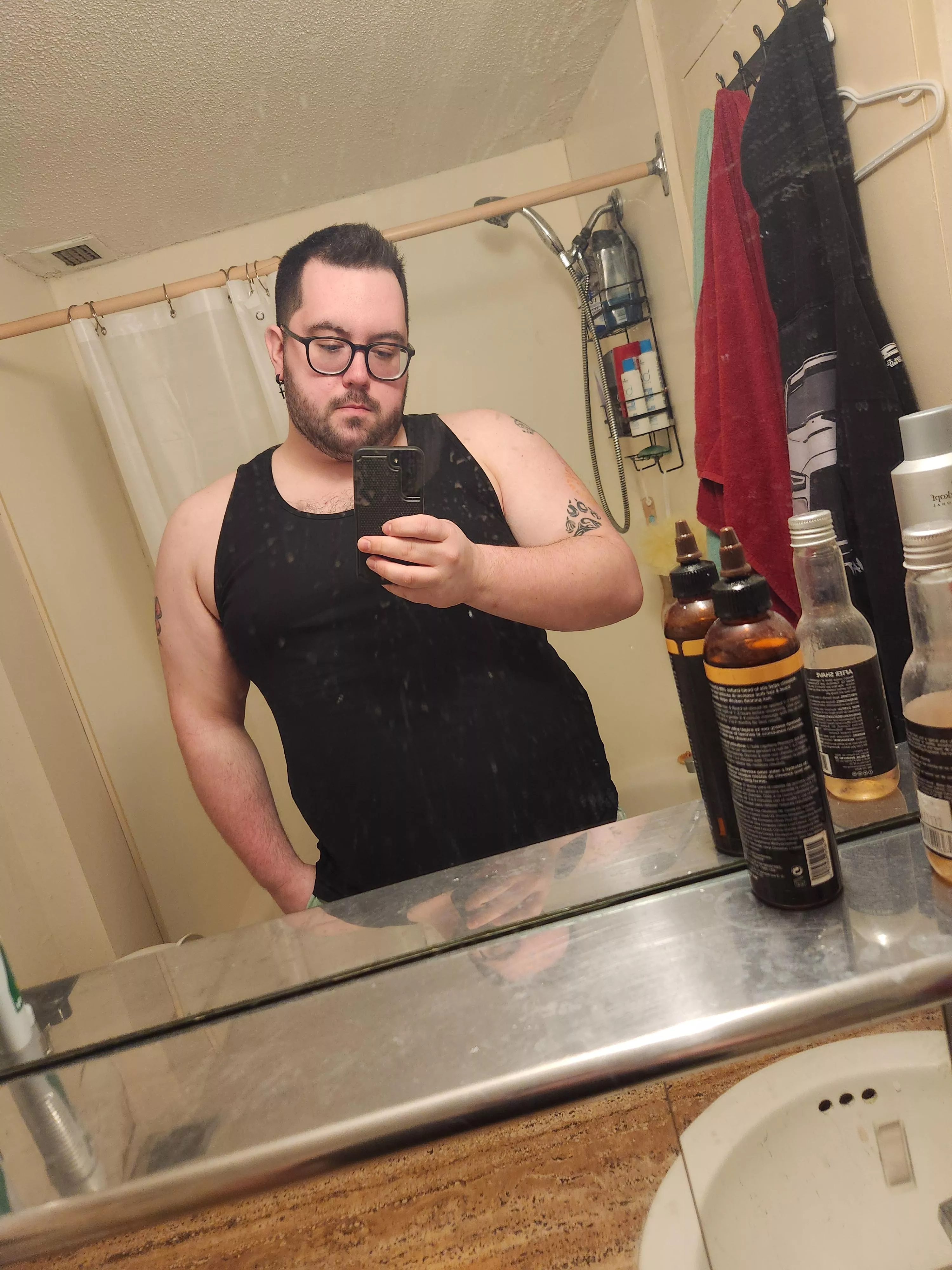 Happy Friday! posted by Wardzkii