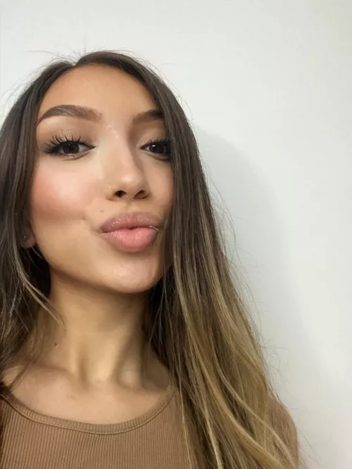 Hoping this brightens your weekend by xoLuciaaxo