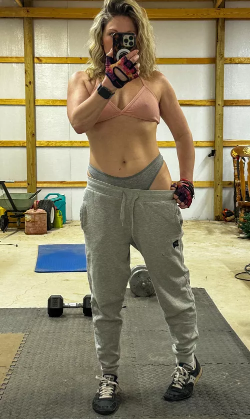 I think it’s a little cold in here :) by NuclearGirl79