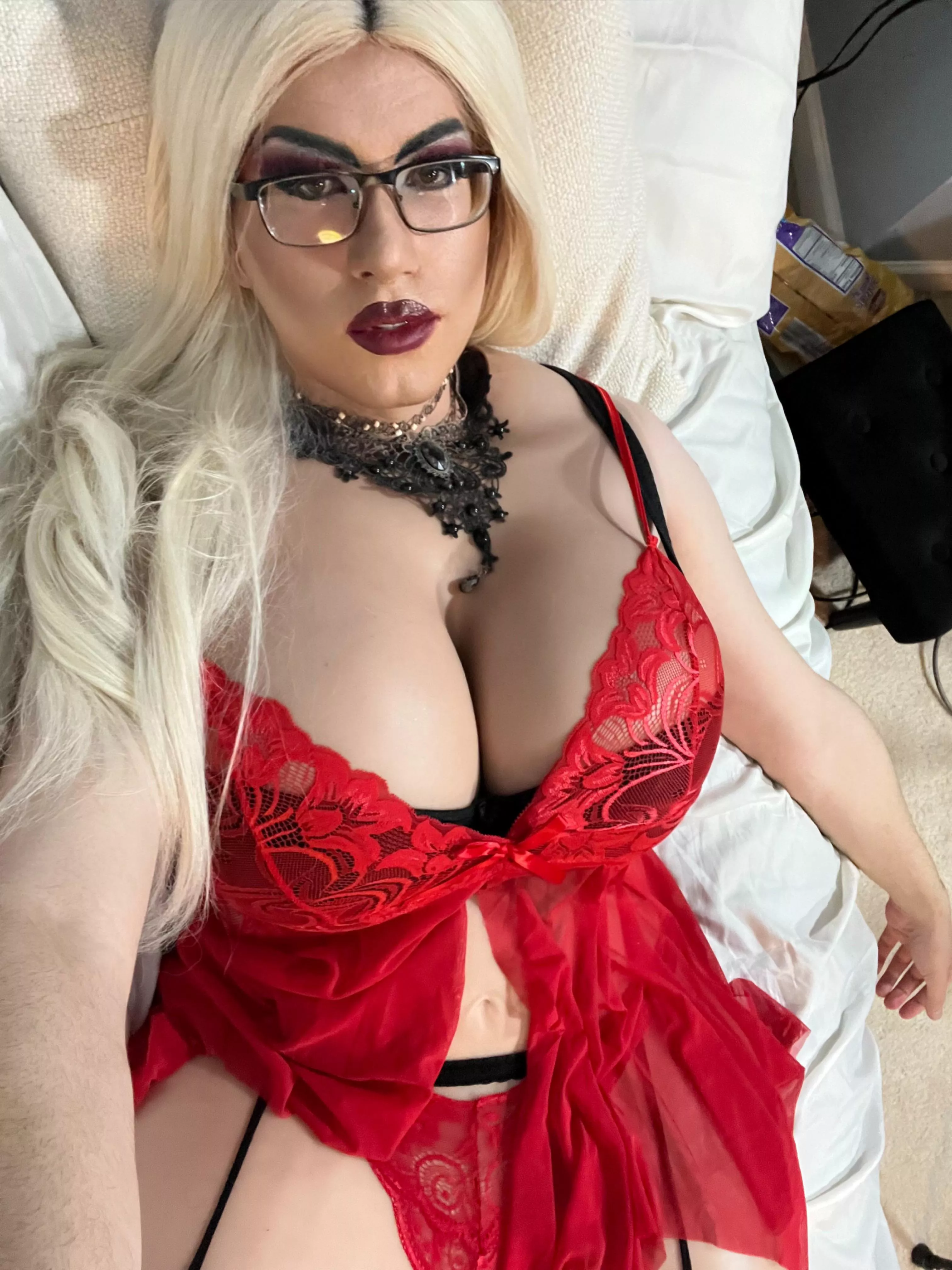 I’m a little cold, want to warm me up? posted by 1nghtinparis