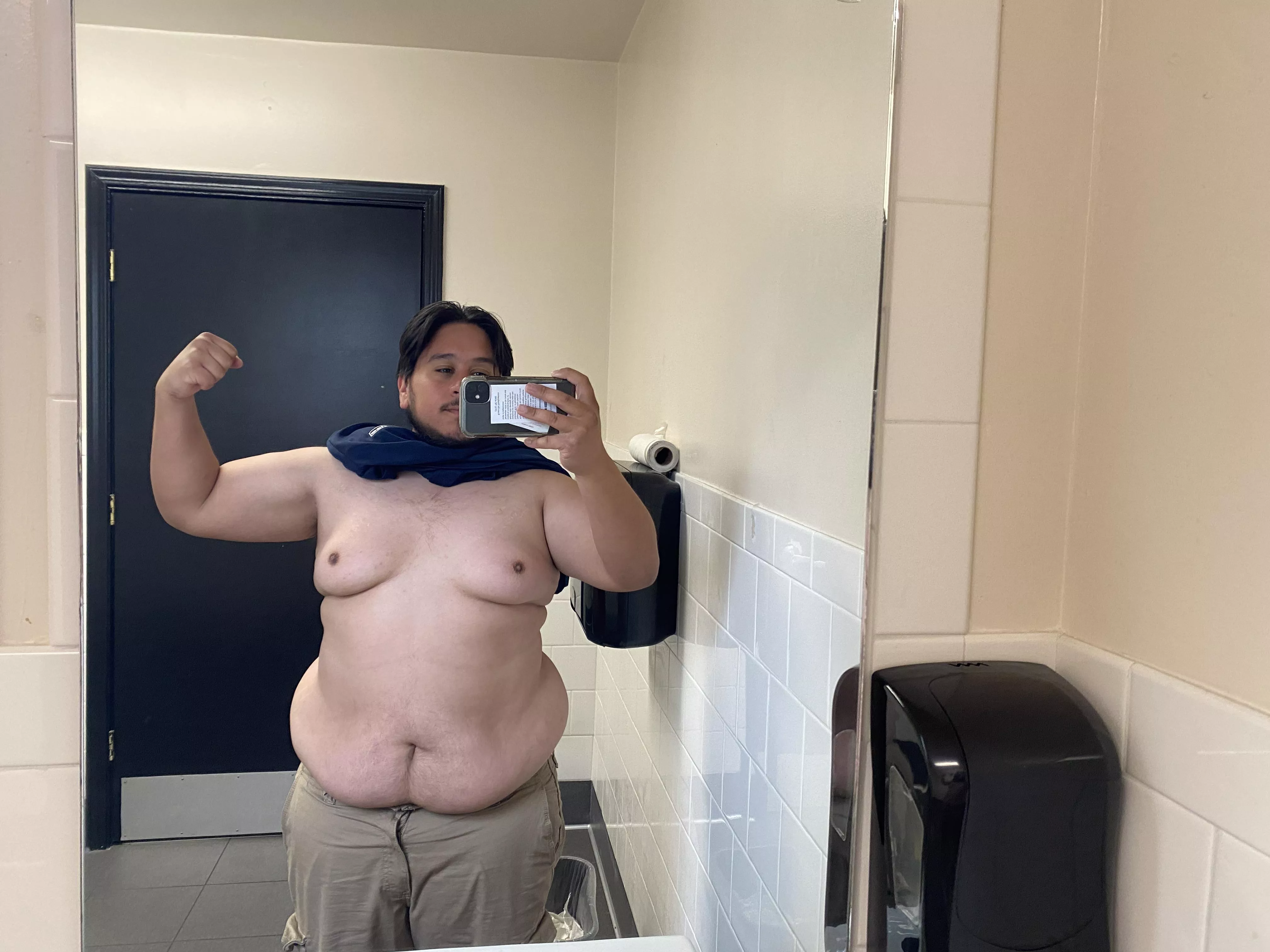 Just taking a break from work to take a pic for you posted by Doughboy1160