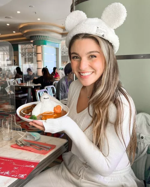 Taya Miller  by wokelucashood