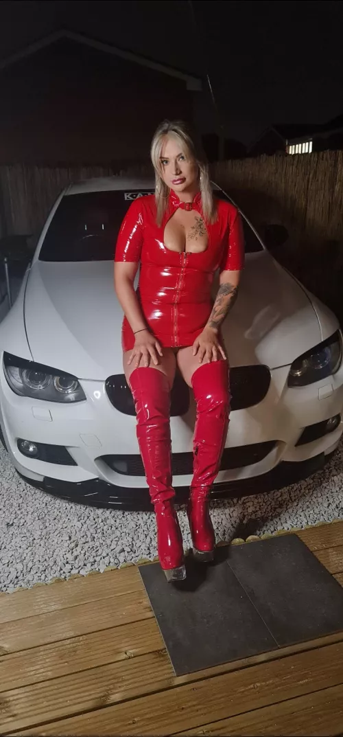 The question is..... Would there be a second date if I picked you up like this 🤔 by Santo_and_Diosa