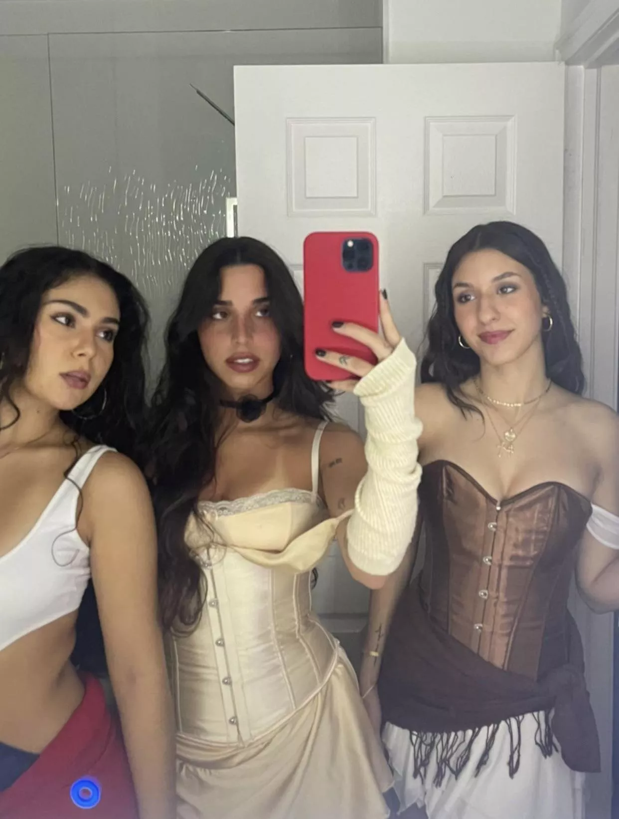 Trio  posted by tennisa_zelal