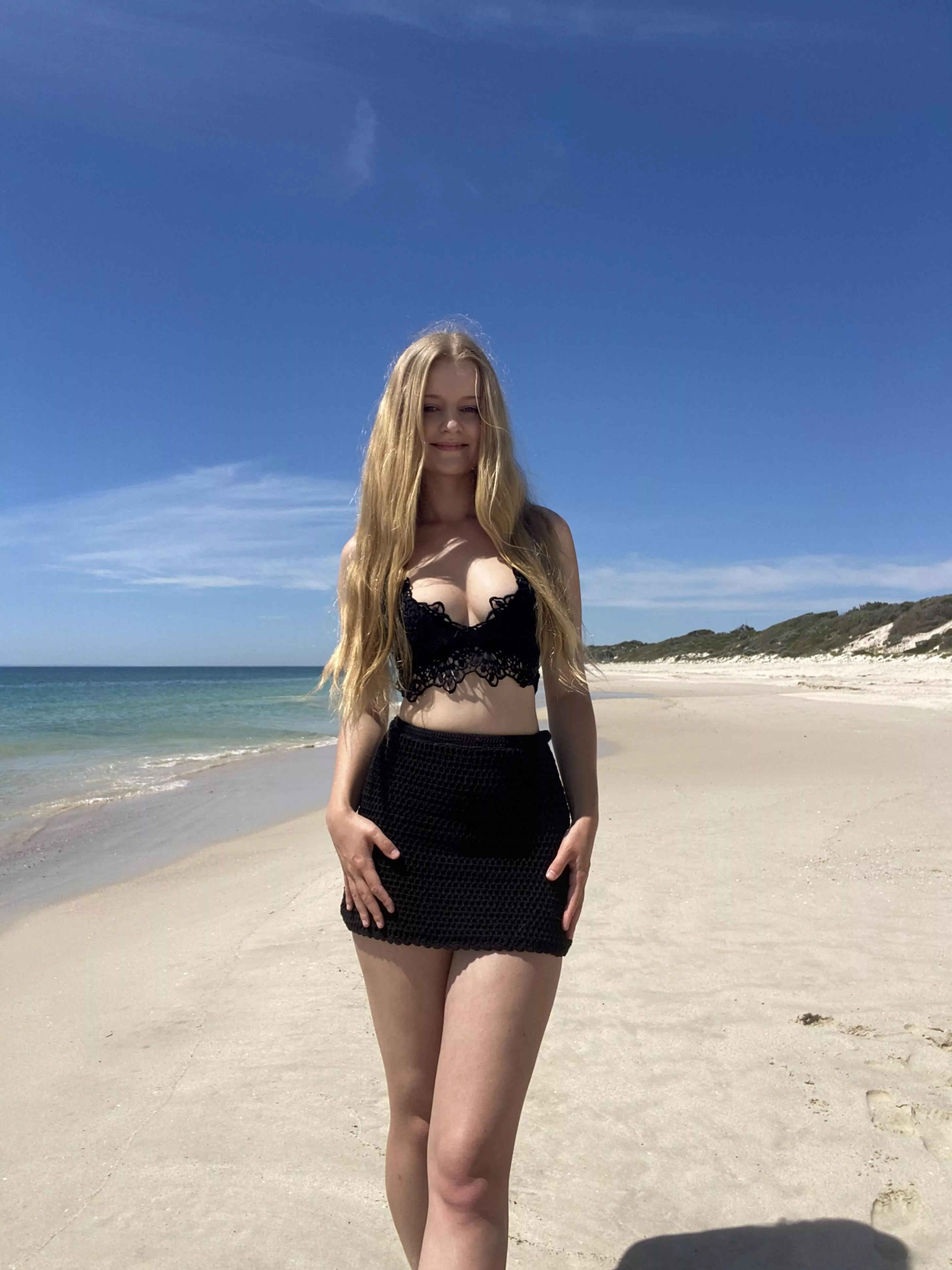 Wanna come to the beach with me? 😇 posted by lucysteele1