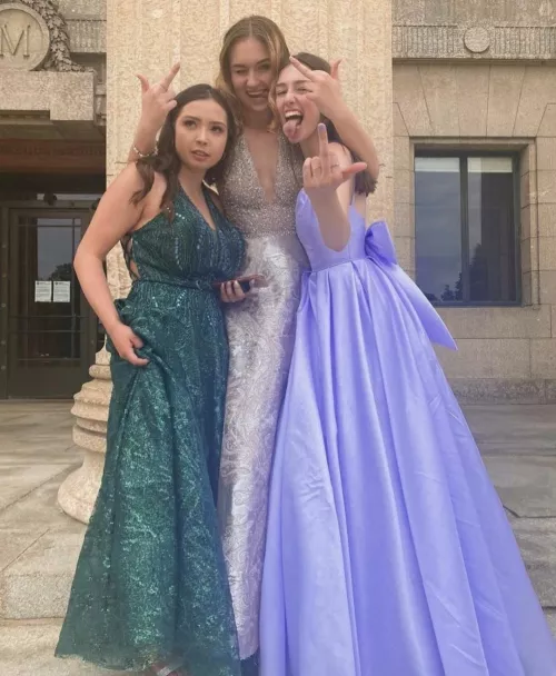 Which Order Which Dress? by Yourpervfriend