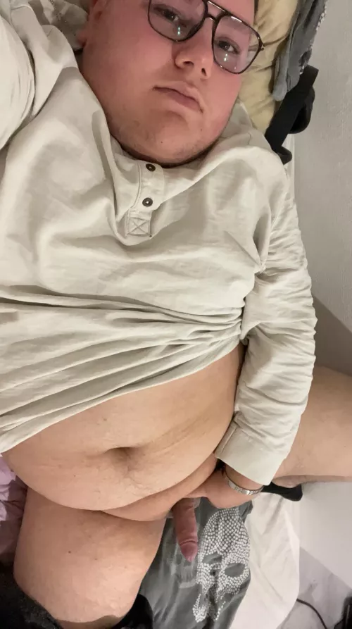 Who want to suck my cock ? by MrPinsk