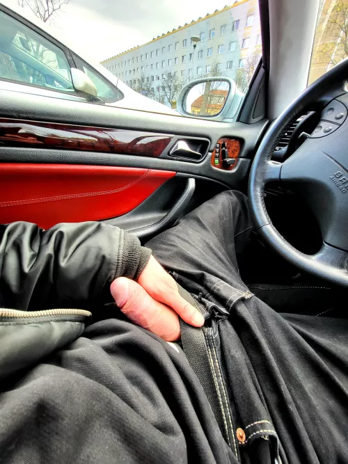 Who would like to stand at the window and help me get really hard?

Wer würde gern am Fenster stehen und mir helfen richtig hart zu werden? by Martin_CB_