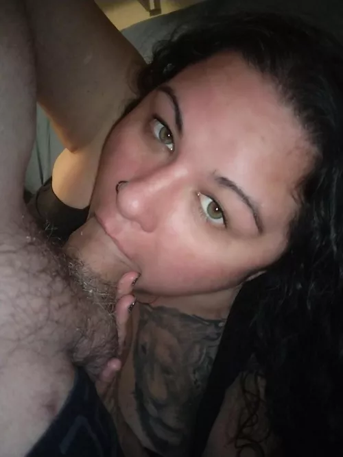 A blowjob a day keeps the side chicks away  by YesMistressss