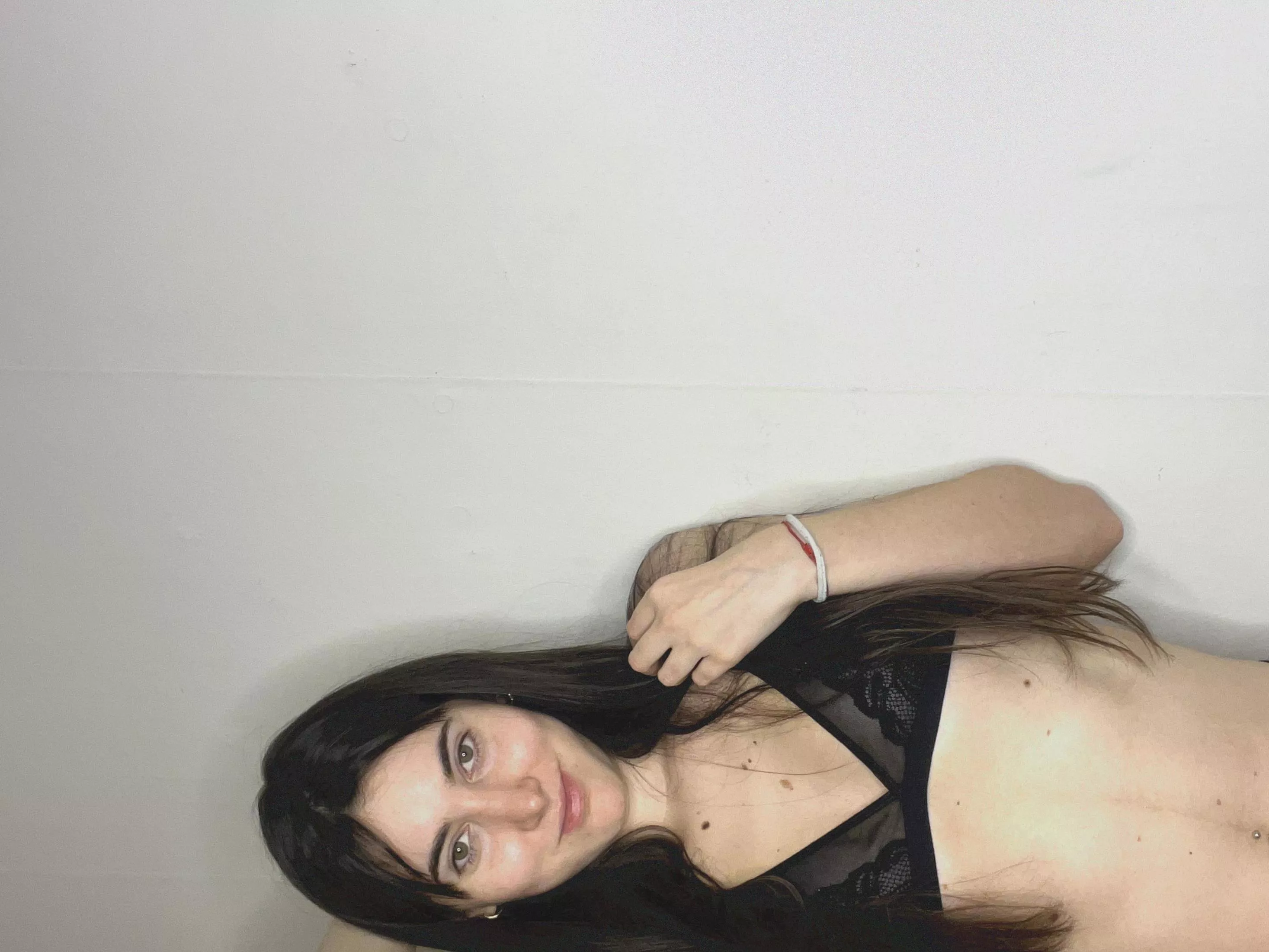  All married guys need a sweet whore like me to make all your dreams come true  posted by dgolabek