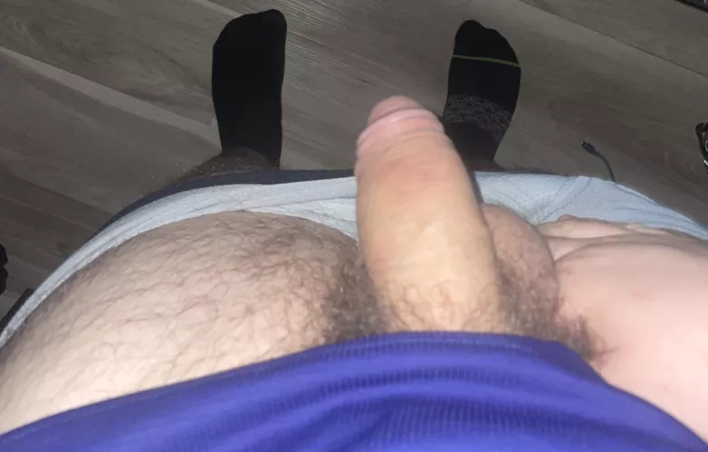 Any bottoms pm me by downbaddievitch