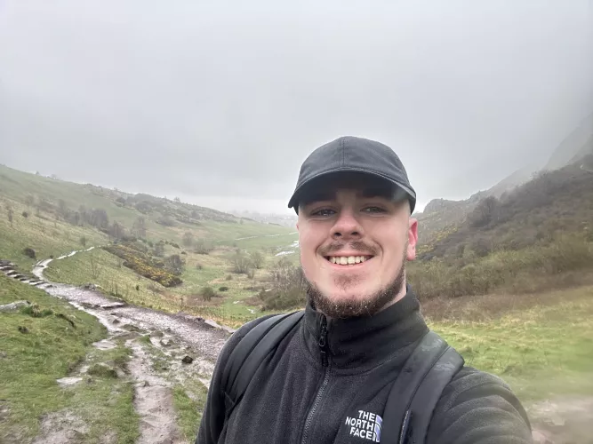 Any bro’s who like hiking? by Batesy18