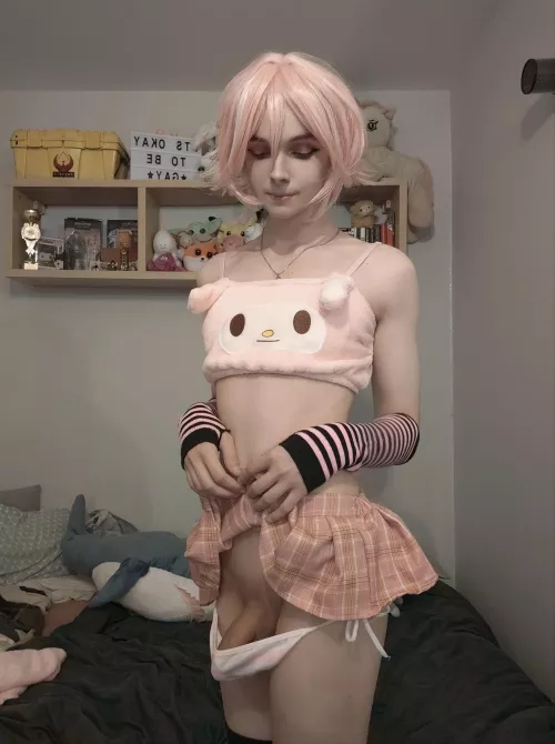 Be honest.. would you smash? by MaxHamster69