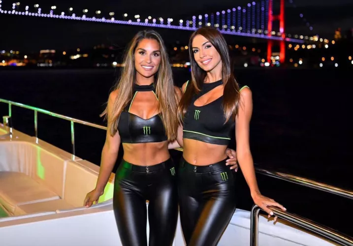 Claudia Fernandez Moreno and Carolina Benitez by TerbizondTheSecond