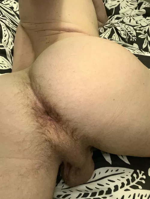 Do you mind a little bit of hair? by p1p5p0p7