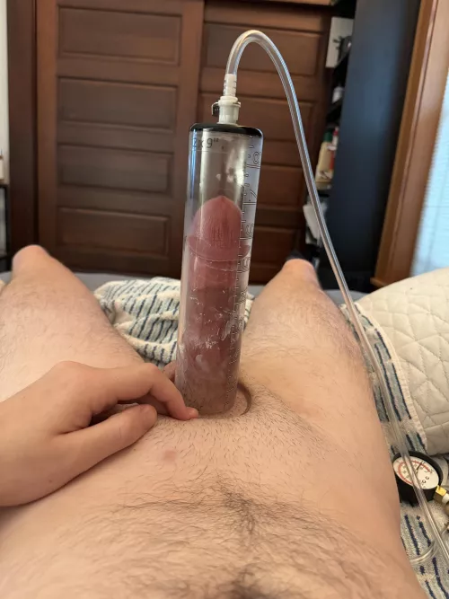 Friday pump by Pornaltac