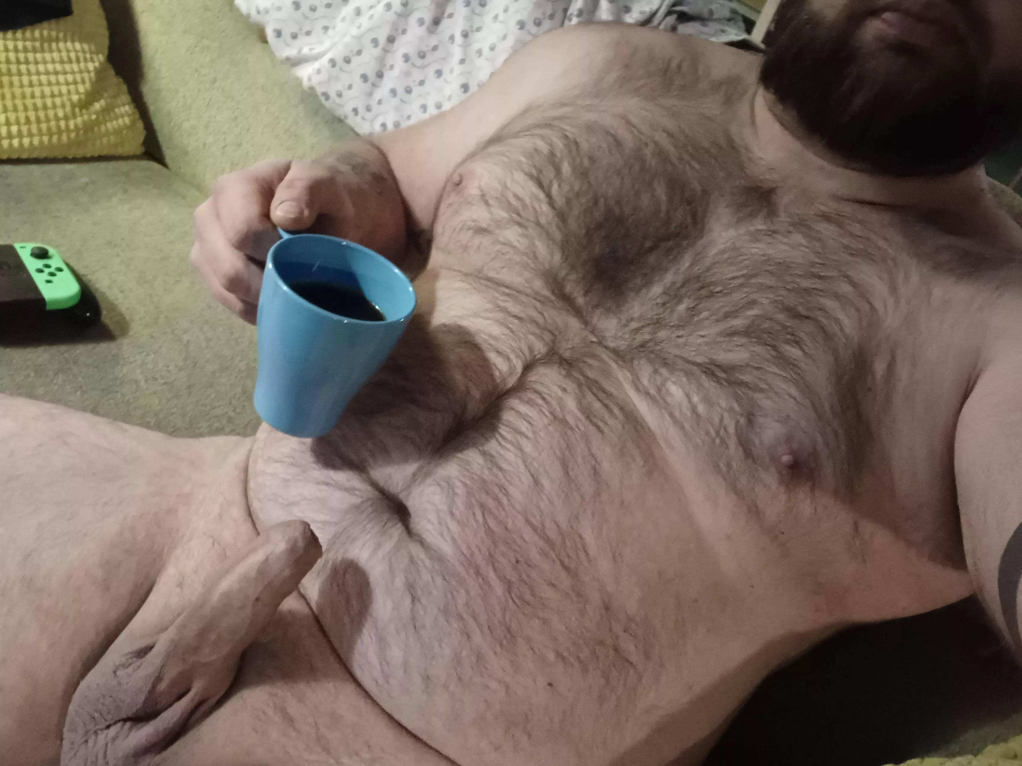 Good evening, just cilling and watching some netflix all alone  posted by realnakedcoffieguy