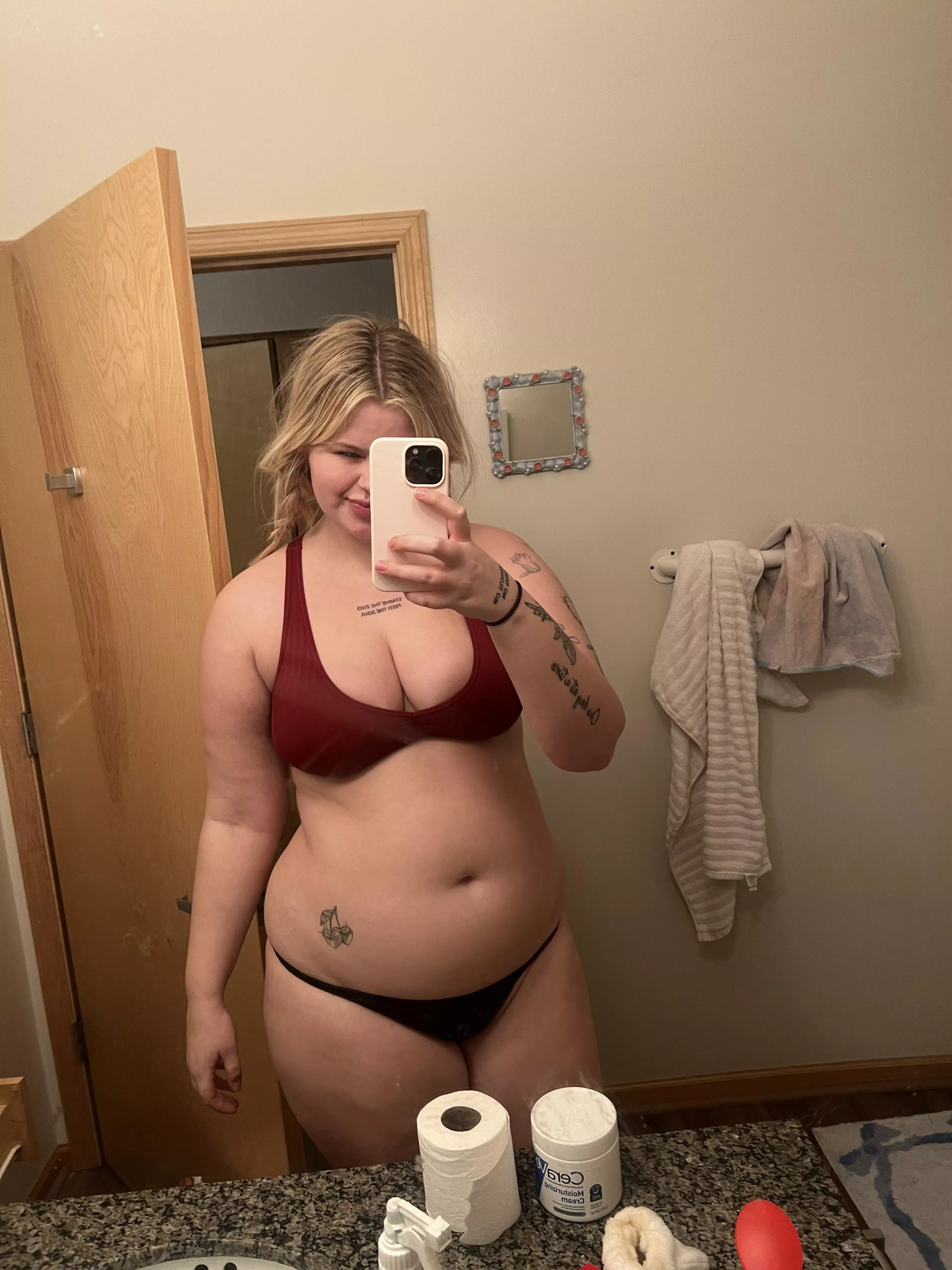 Guess what I just ate  posted by wispy_girlwa