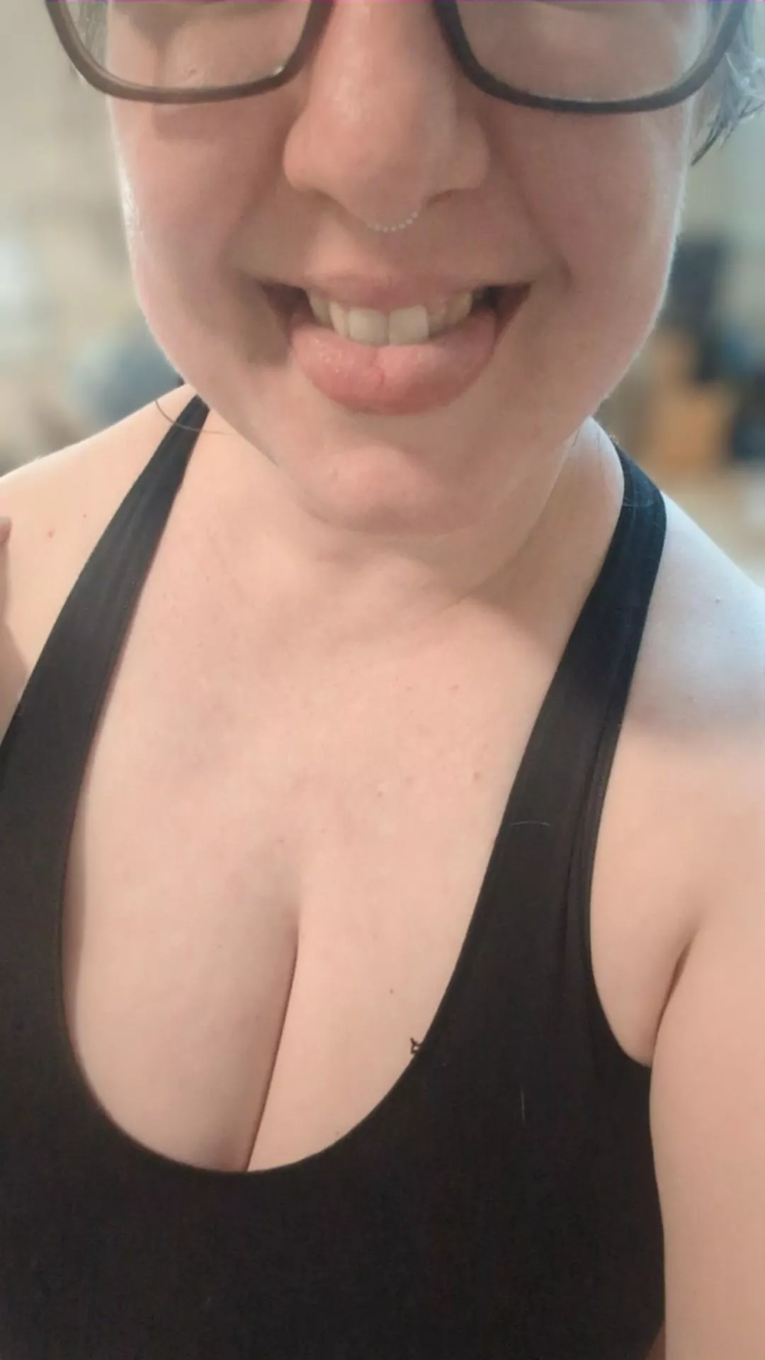 Happy Friday! I was able to get out of work early 😍😁 posted by SnowQueenGW