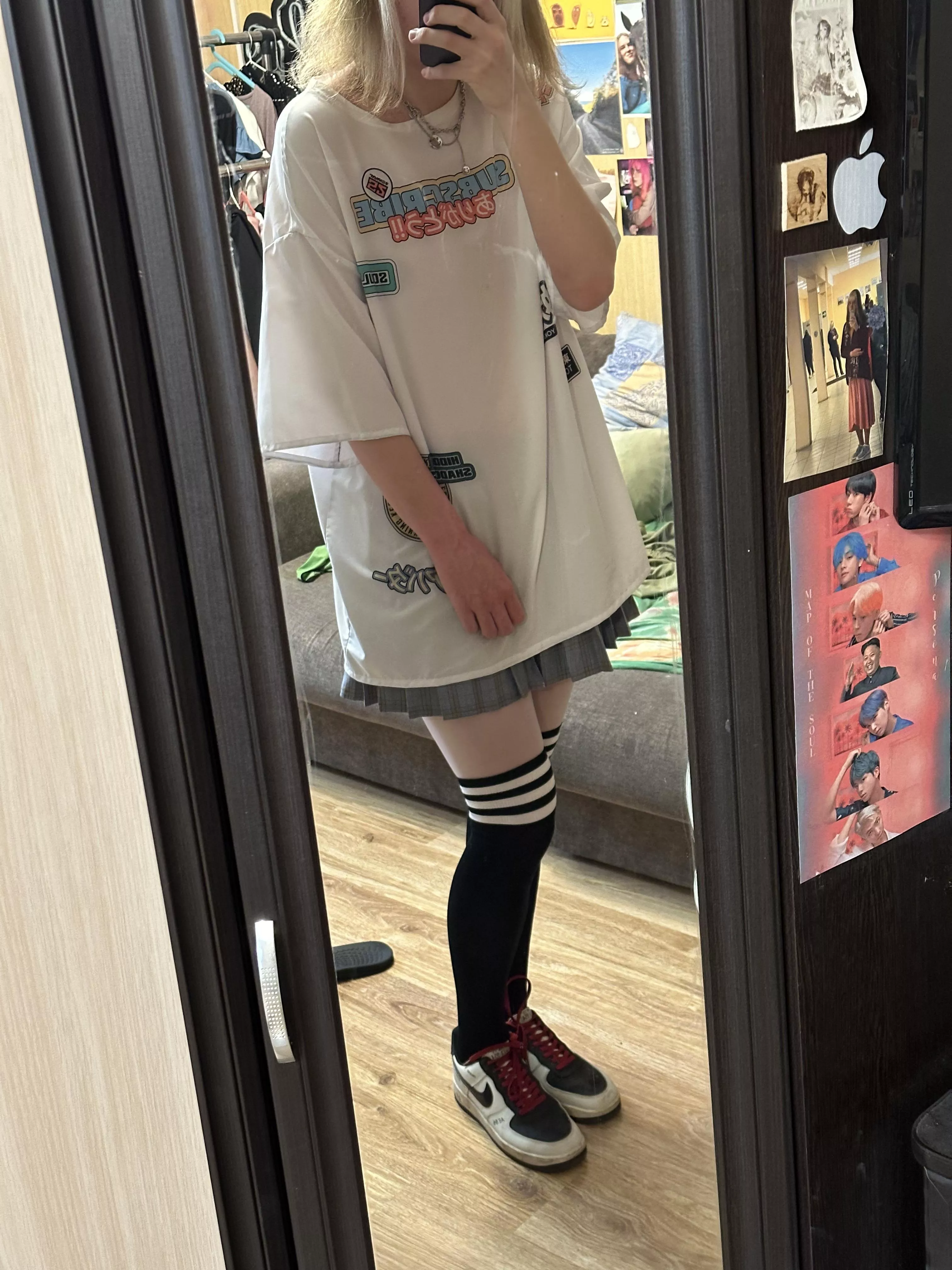 Hi💗🤗 posted by XxXiaomiXxX