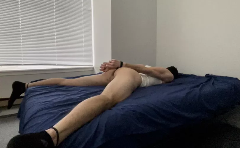 Just some simple self-bondage by Sweetsummerboy