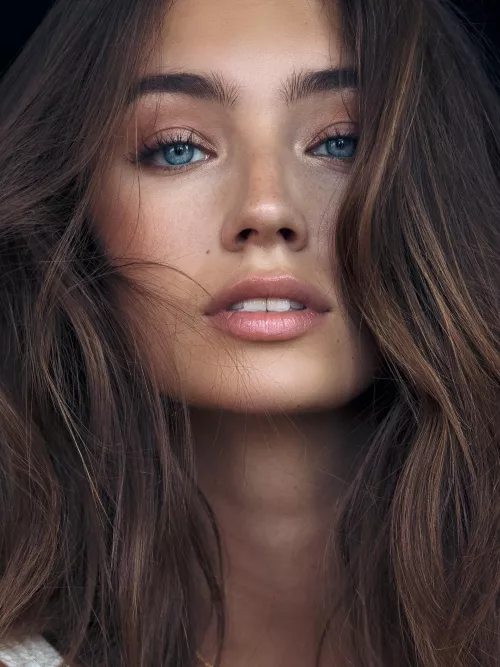 Lorena Rae by qwer5r