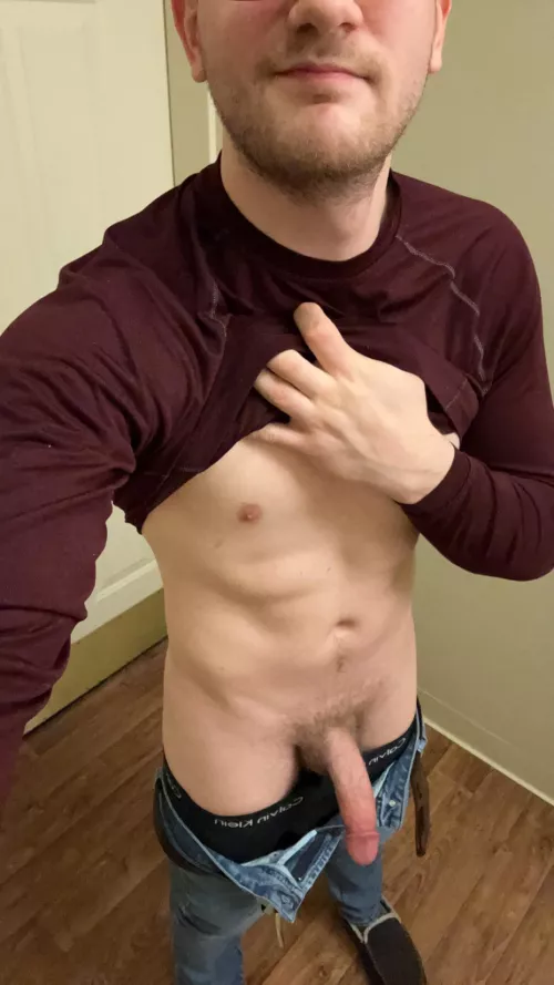 Make my weekend shift more enjoyable 😘 by mikeshardbwc