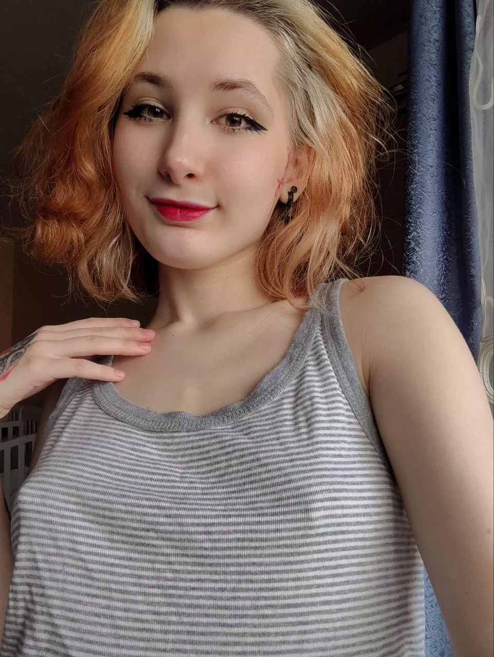 My day off without bra posted by Bilonnna