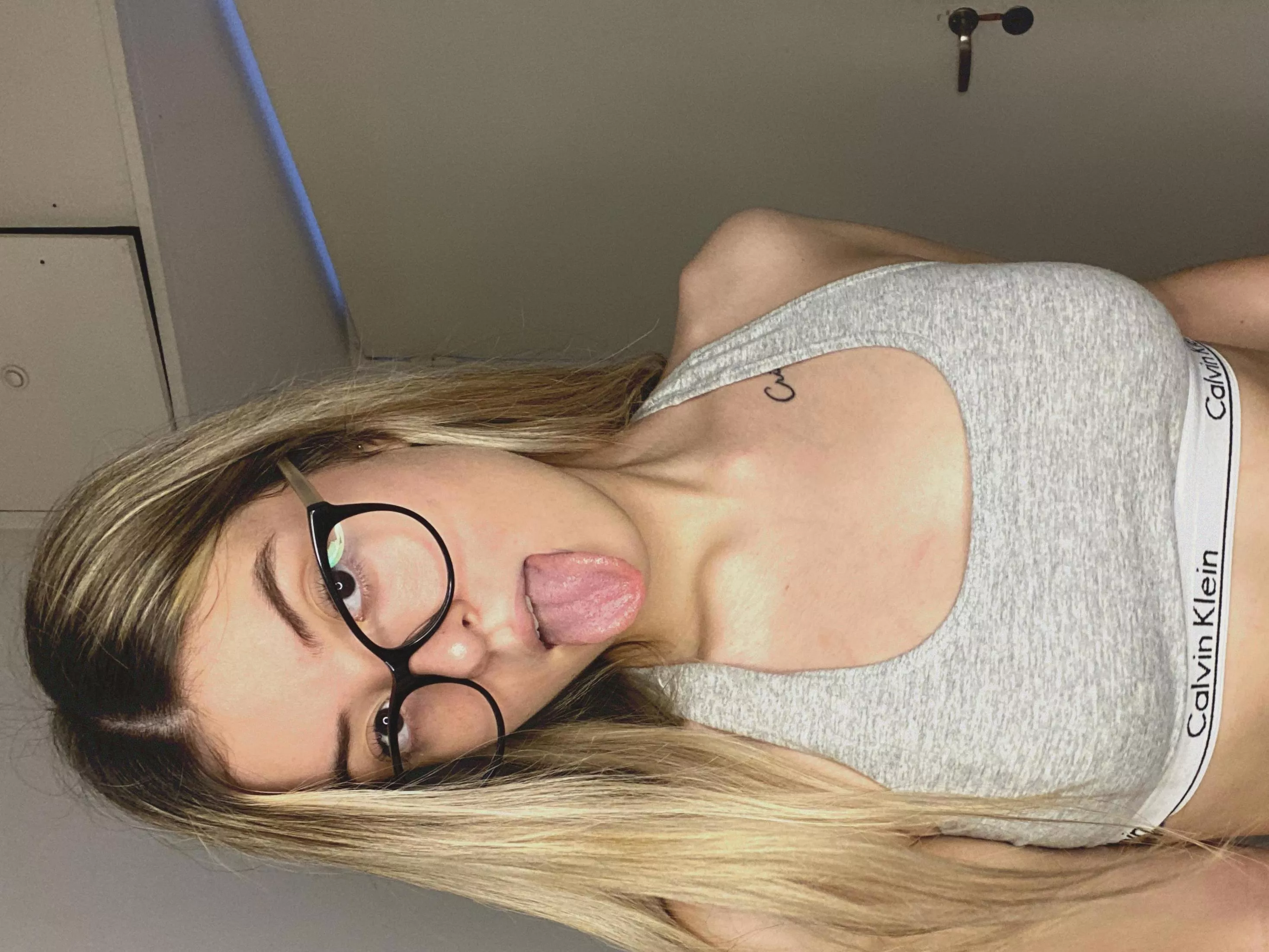 My tits are the ideal place to land. posted by Afgncaapvaljean