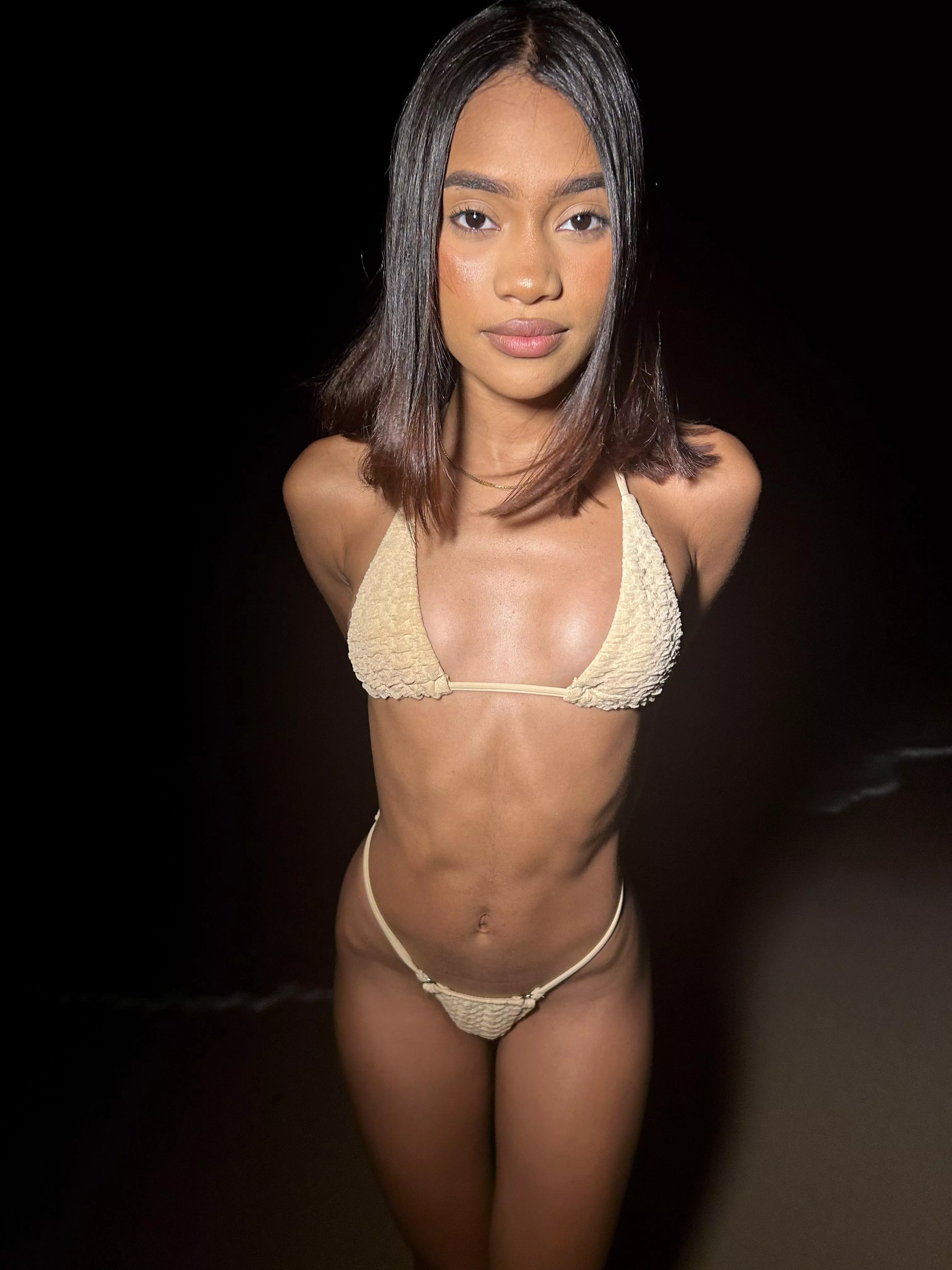 Night time photo shoot.. Come with me :) posted by Daecorum